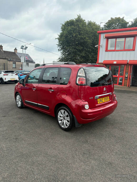 Citroen C3 Picasso 1.6 Hdi 8V Exclusive Red #4