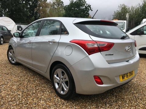 Hyundai I30 1.4 Blue Drive Silver #4