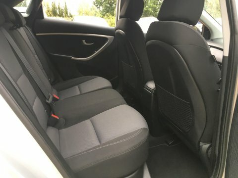 Hyundai I30 Se White #22