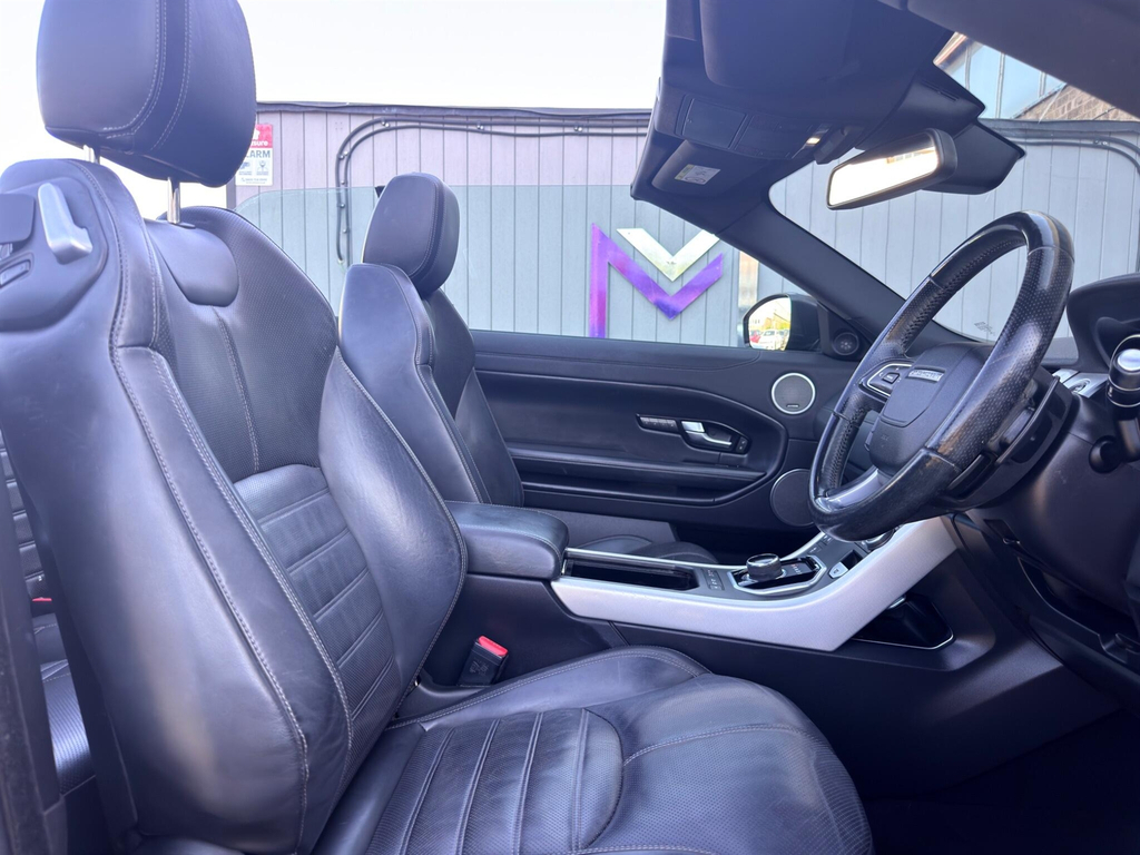 Land Rover Range Rover Evoque 2.0 Td4 Se Tech 177 Bhp Black #22