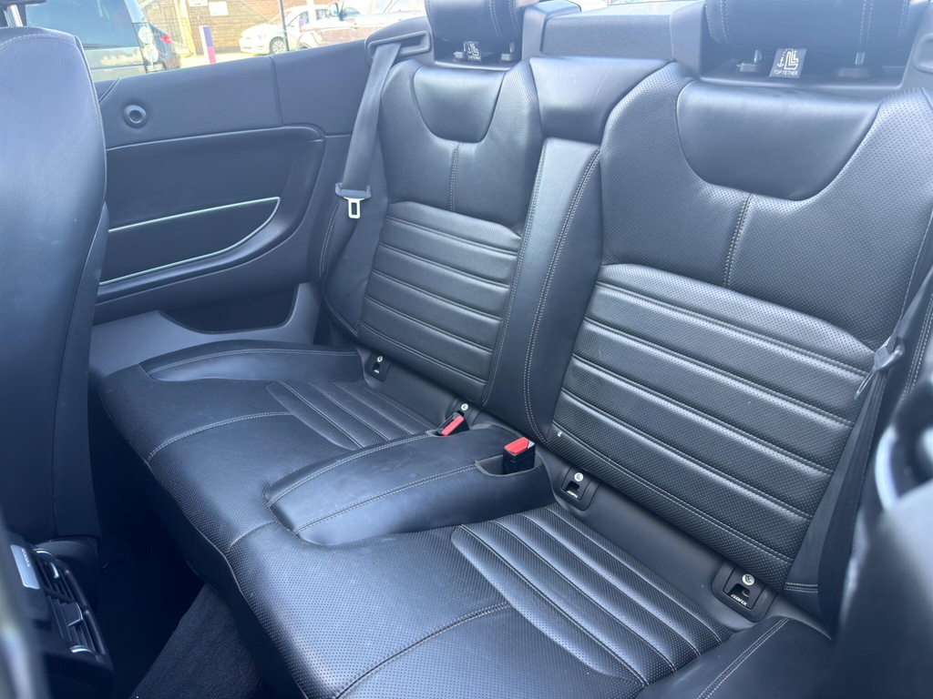 Land Rover Range Rover Evoque 2.0 Td4 Se Tech 177 Bhp Black #47