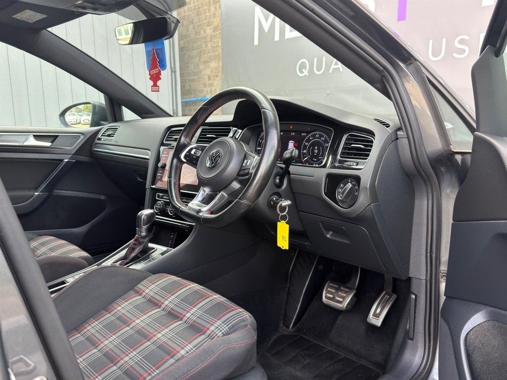 Volkswagen Golf  Silver #10