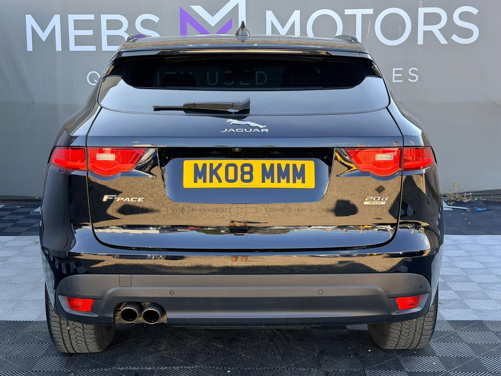Jaguar F-Pace I4 Chequered Flag Awd White #14
