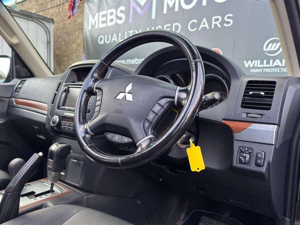 Mitsubishi Shogun  Grey #14