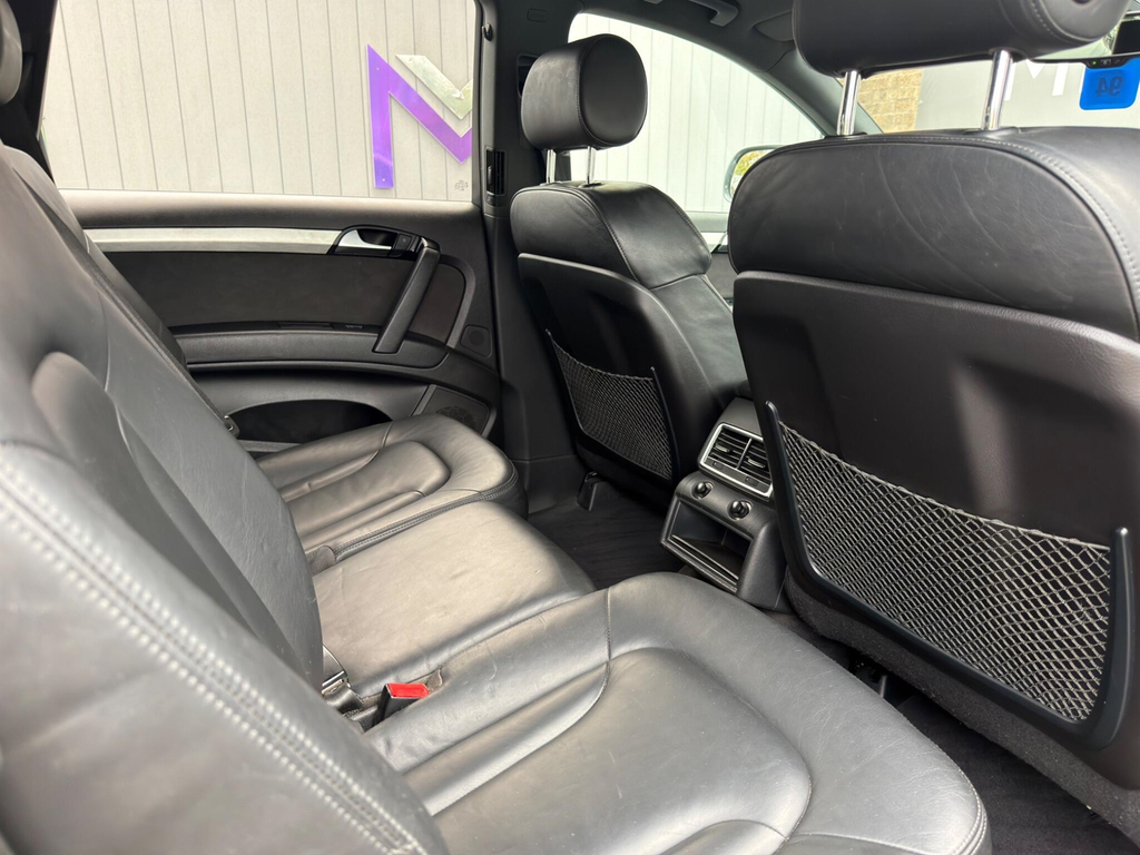 Audi Q7 Grey Grey #49