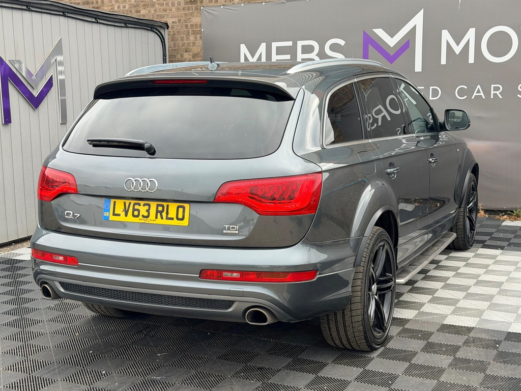 Audi Q7 Grey Grey #23