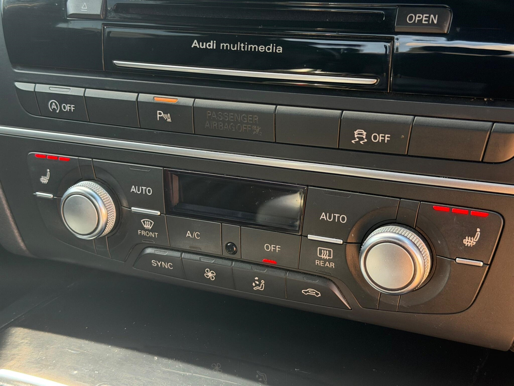 Audi A6 Saloon 2L S Line Black #40