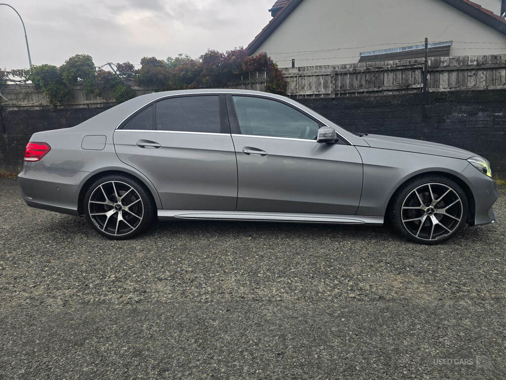 Mercedes-Benz E Class E250 Cdi Amg Line 7G-tronic Silver #2