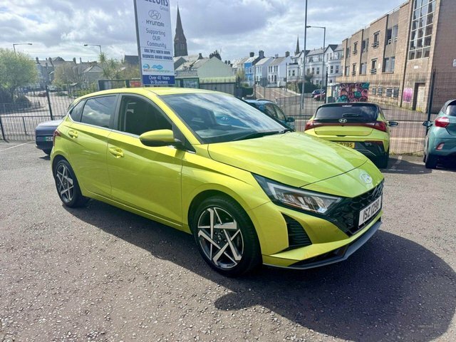 Hyundai I20 T-gdi Premium Hatchback Yellow
