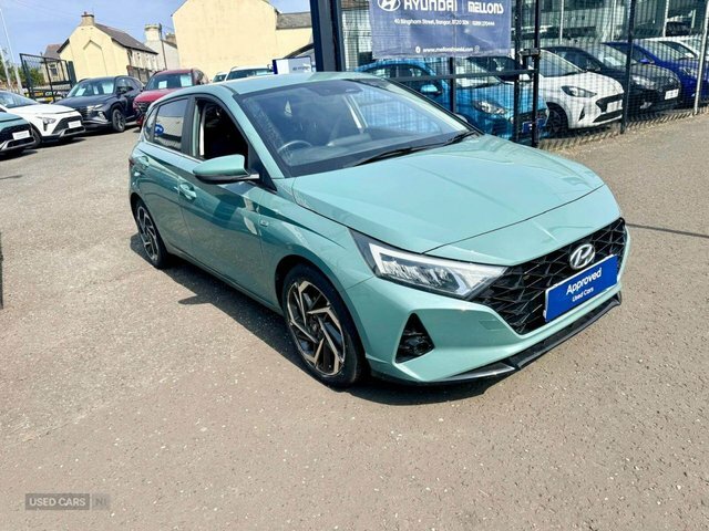Hyundai I20 T-gdi Mhev Premium Hatchback Green