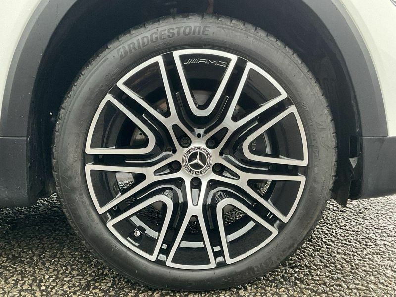 Mercedes-Benz GLB Class Suv White #4