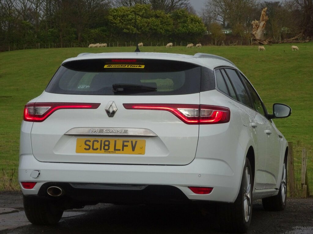 Renault Megane 1.5 Dci Dynamique Nav Sport Tourer Euro 6 Ss SC18LFV White #4