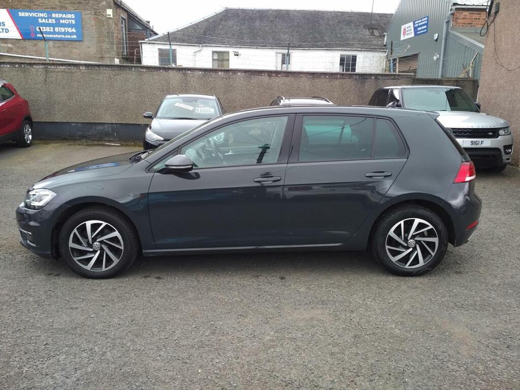 Volkswagen Golf 1.6 Tdi Match Edition VU69FHH Grey #3