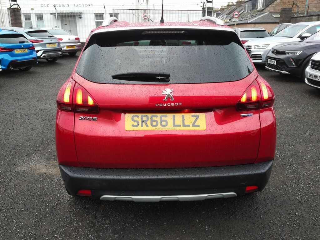 Peugeot 2008 1.6 Bluehdi Allure Red #5