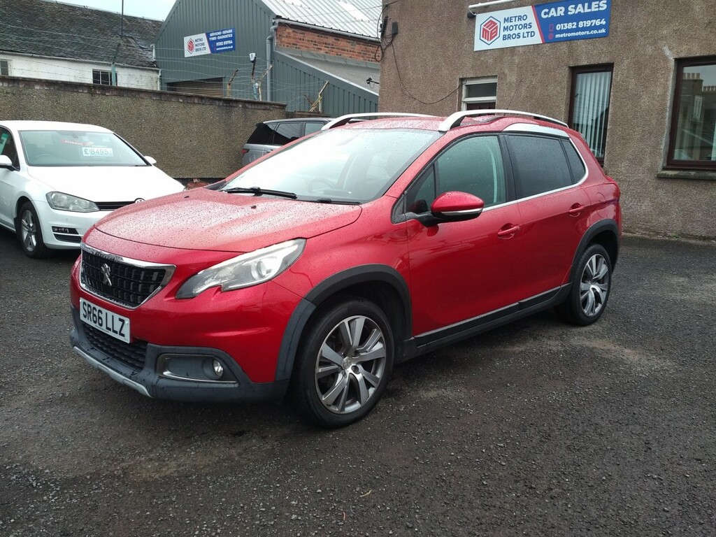 Peugeot 2008 1.6 Bluehdi Allure Red