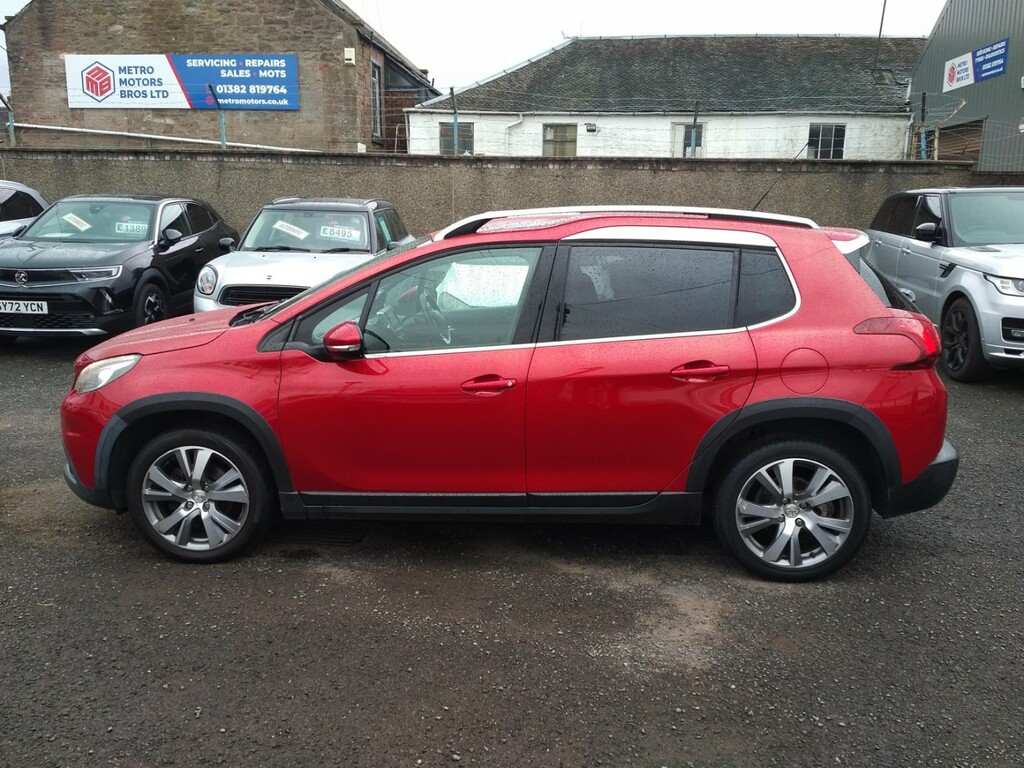 Peugeot 2008 1.6 Bluehdi Allure Red #3