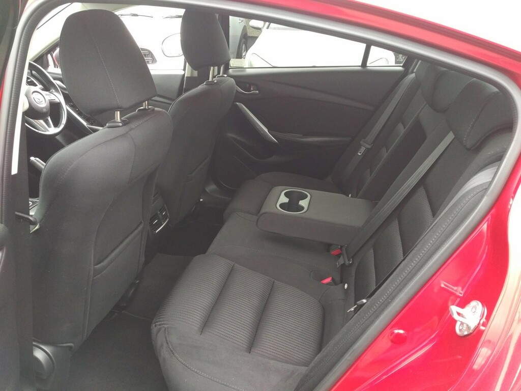 Mazda 6 2.0 Se-l Red #19