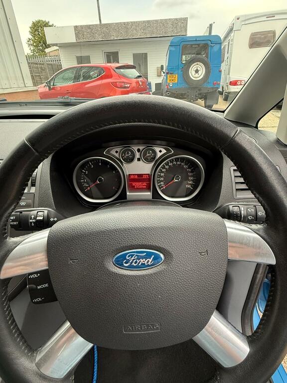 Ford C-Max  Black #29