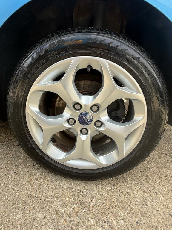 Ford C-Max  Black #28