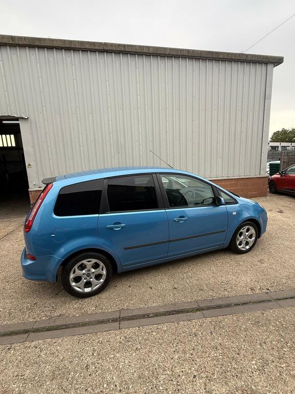 Ford C-Max  Black #7