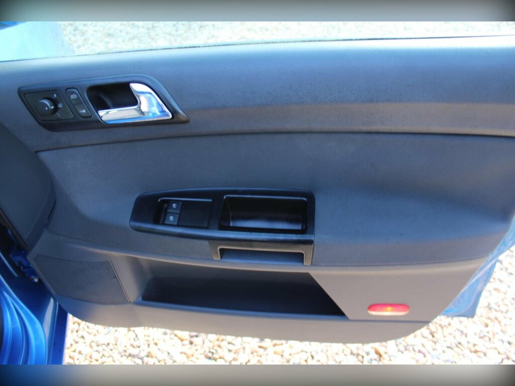 Volkswagen Polo 1.4 Se Blue #4