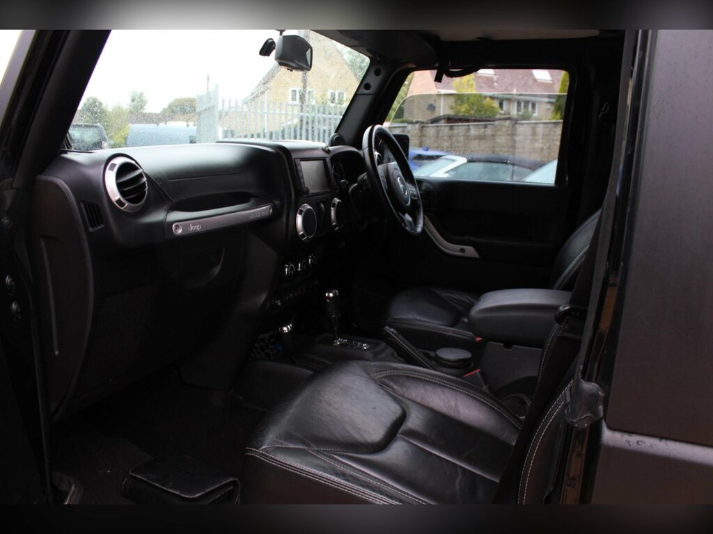 Jeep Wrangler 2.8 Crd Overland 4Wd Euro 5 Black #4