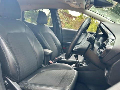 Ford Fiesta Active X RA19XND #3