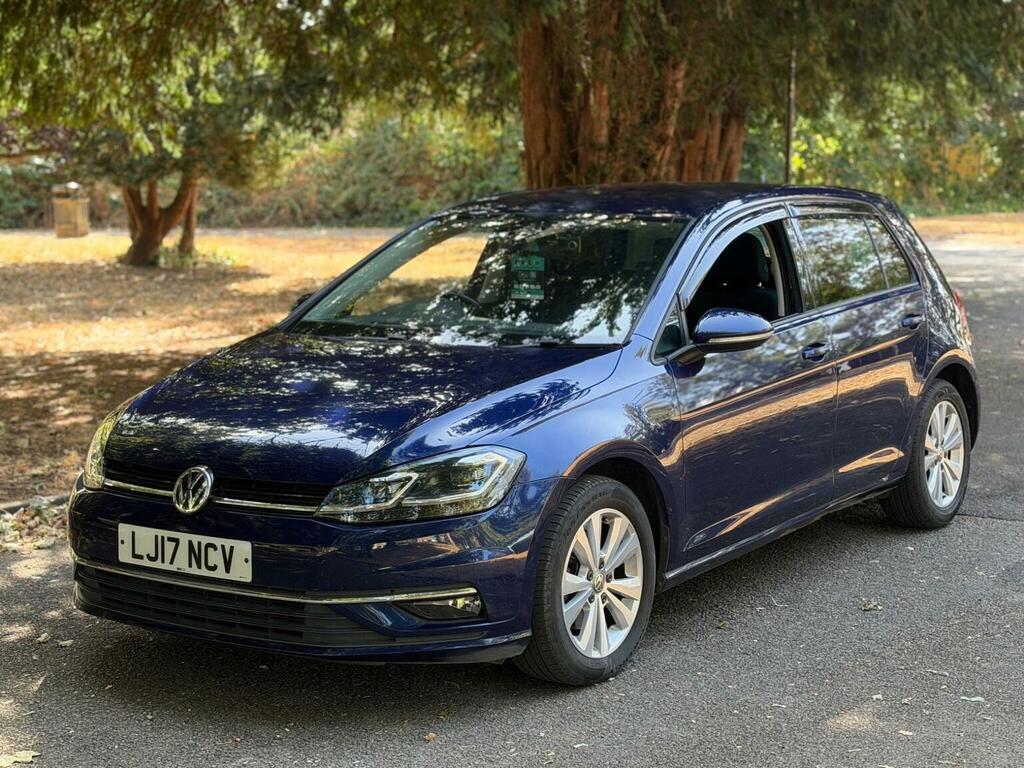Volkswagen Golf Hatchback 1.2 Tsi 201717 #4