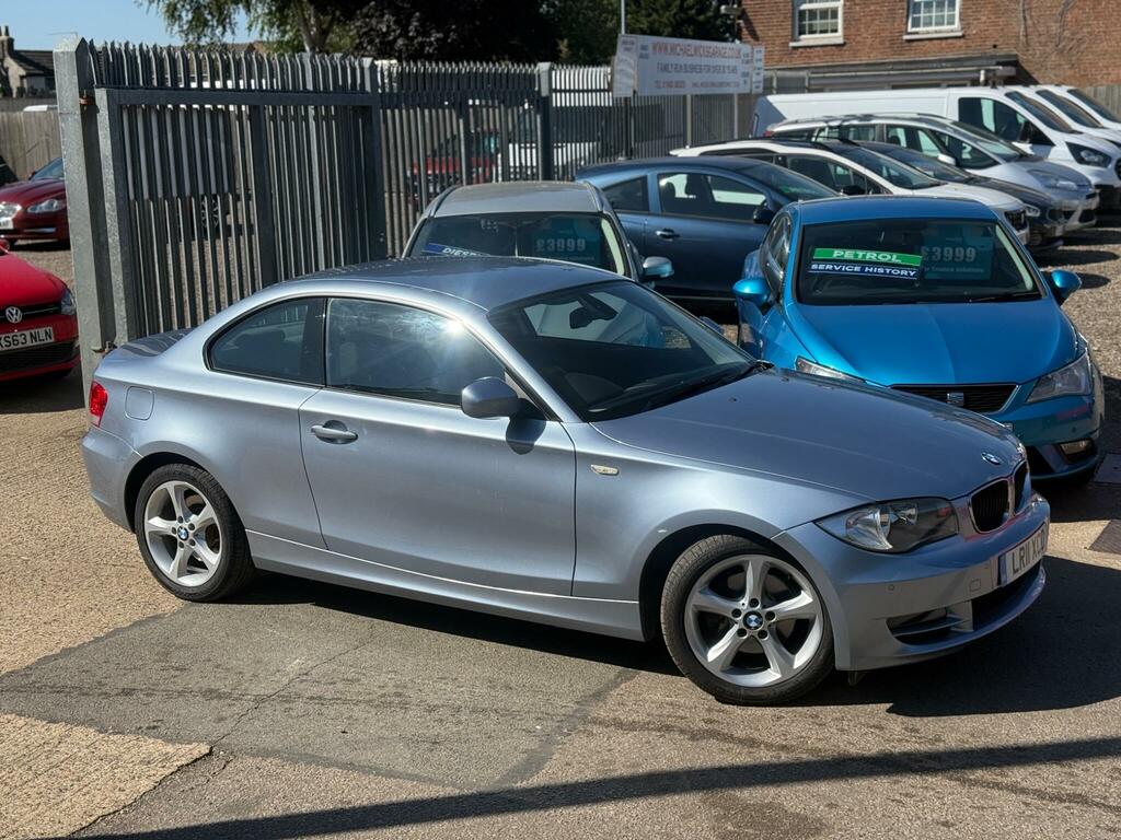 BMW 1 Series 2.0 120I Se Steptronic Euro 5 Blue