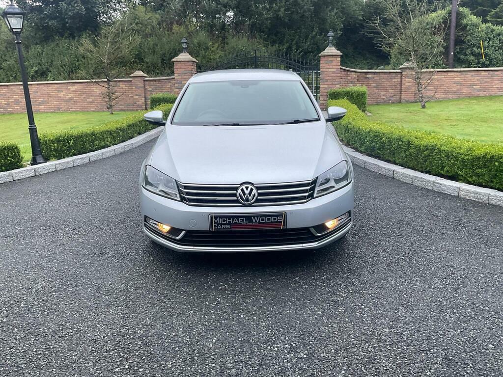 Volkswagen Passat S Silver #7