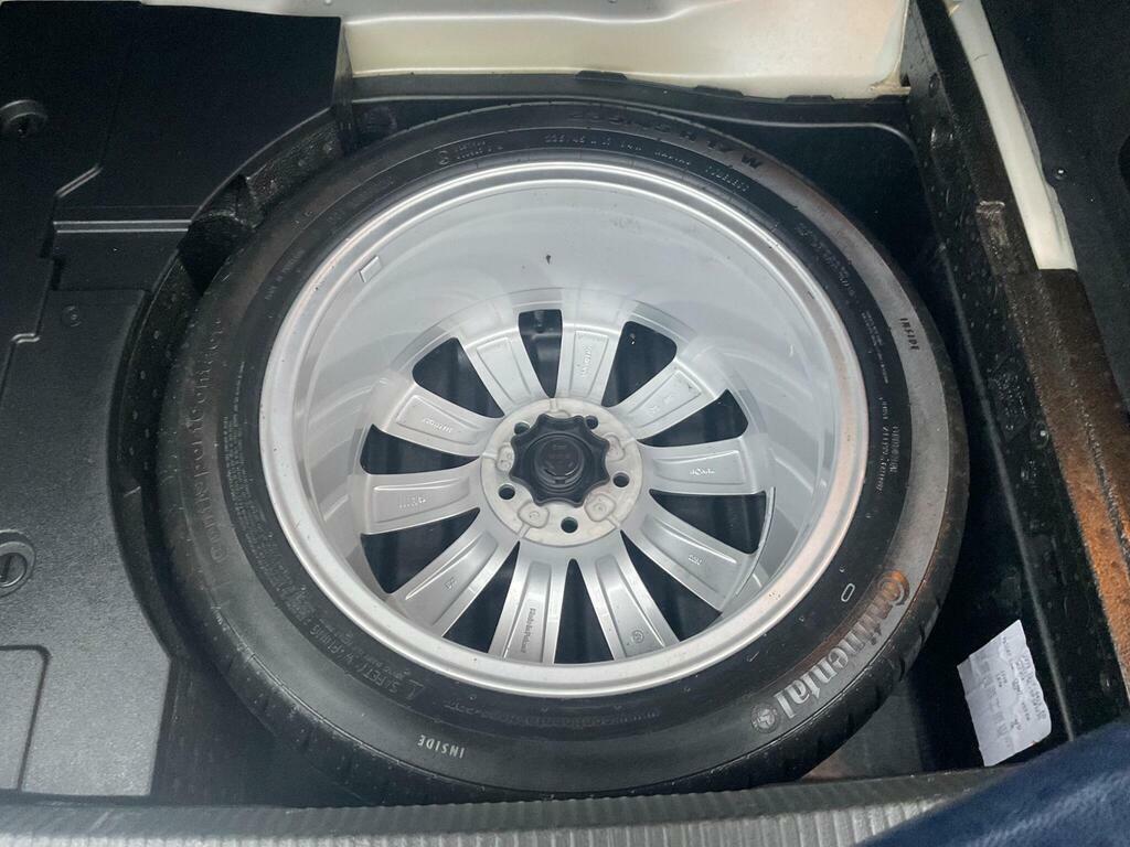 Volkswagen Passat S Silver #20