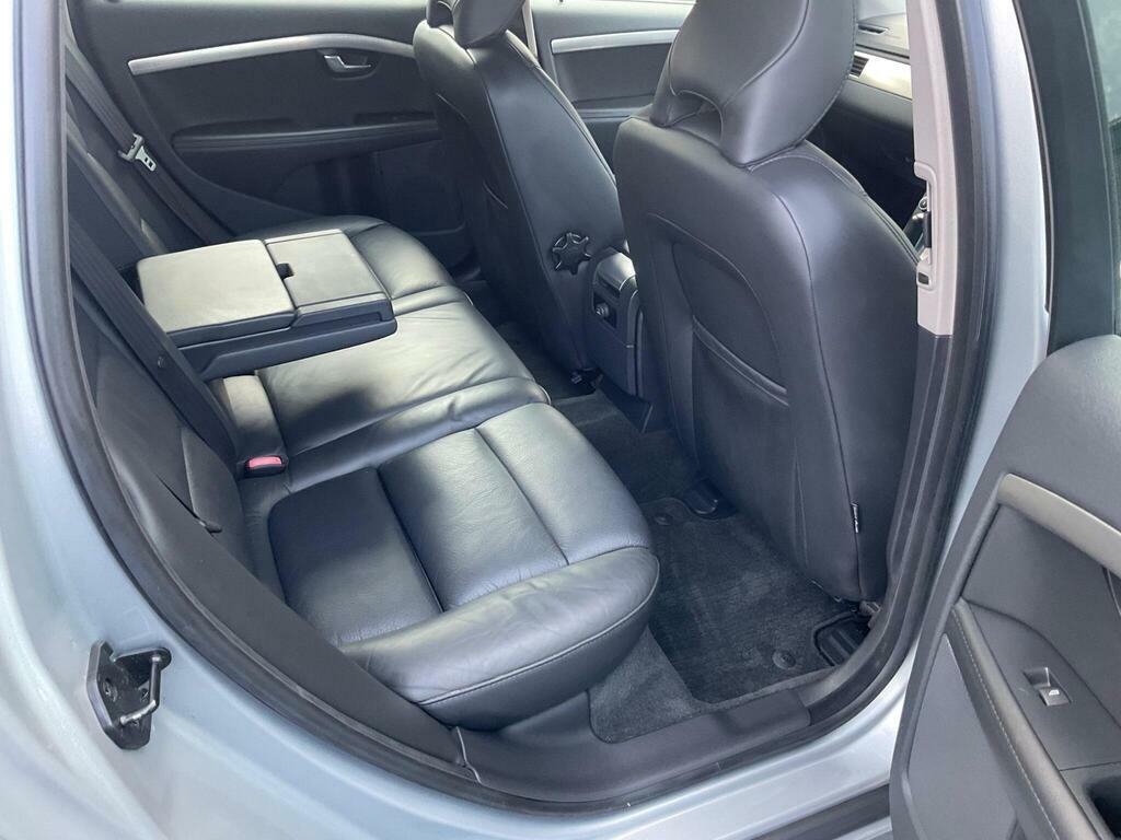 Volvo V70 D5 Se Black #22