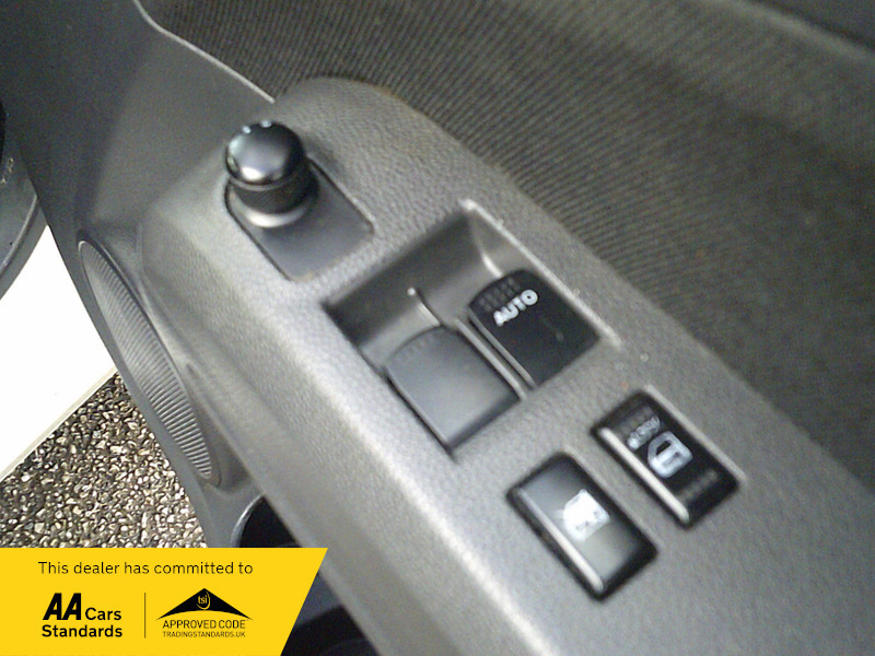 Suzuki Splash Sz3 Ulez Compliant Silver #10
