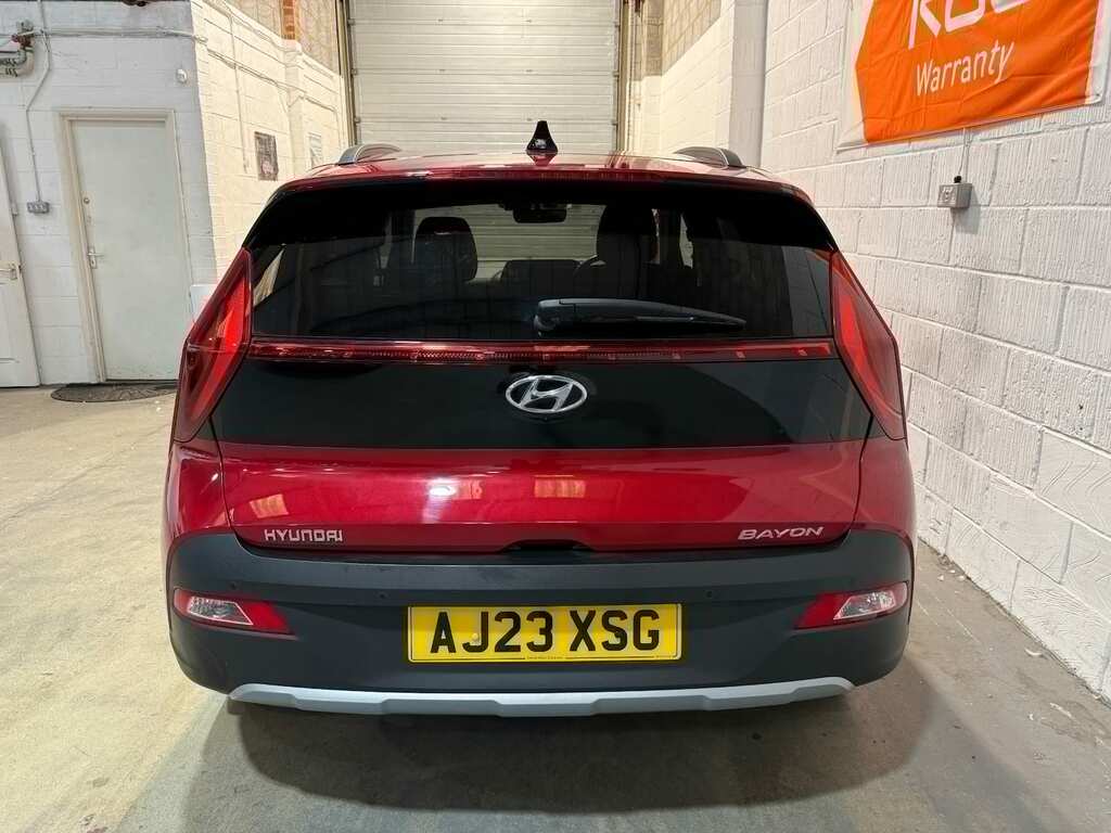 Hyundai Bayon 1.0 Tgdi 48V Mhev Premium Dct Red #4