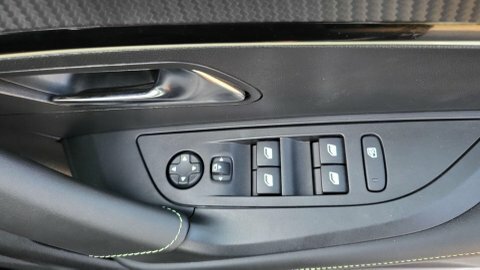 Peugeot 2008 Active  #18