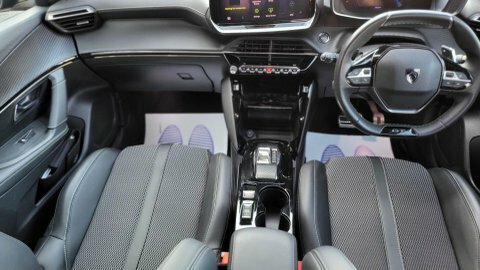 Peugeot 2008 Active  #10
