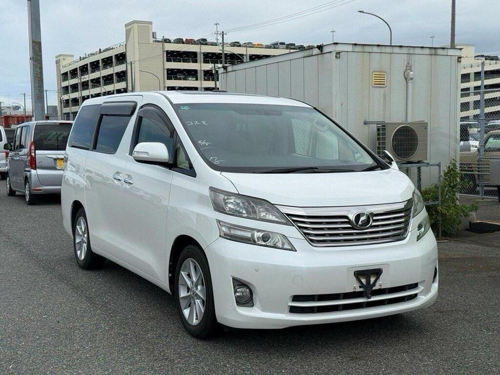 Toyota Vellfire 2.4V 7 Seater White #3