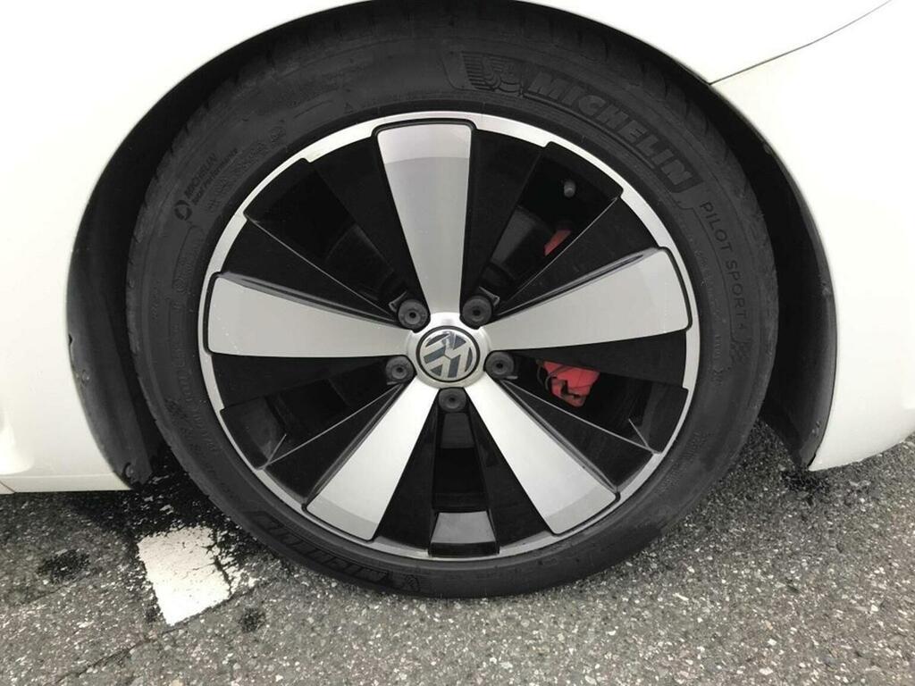Volkswagen Beetle 1.2 Auto White #9