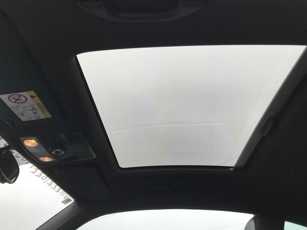 Volkswagen Beetle 1.2 Auto White #28