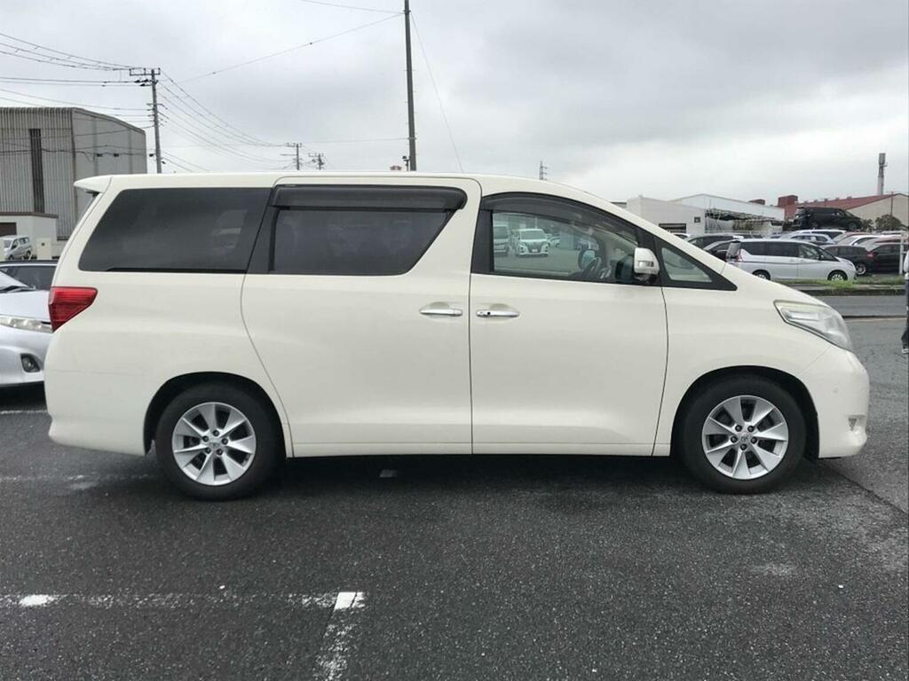 Toyota Alphard 2.4 240G 7 Seater White #5