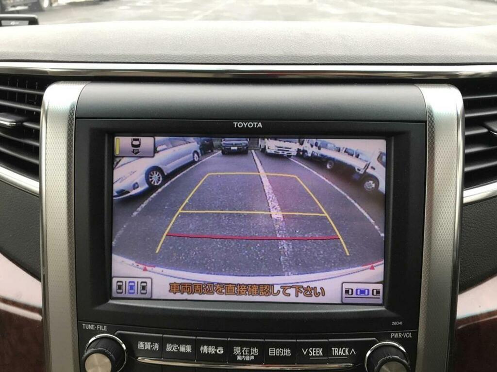 Toyota Alphard  White #19