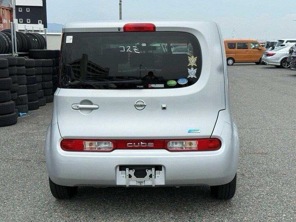 Nissan Cube 15X Cvt Silver #5