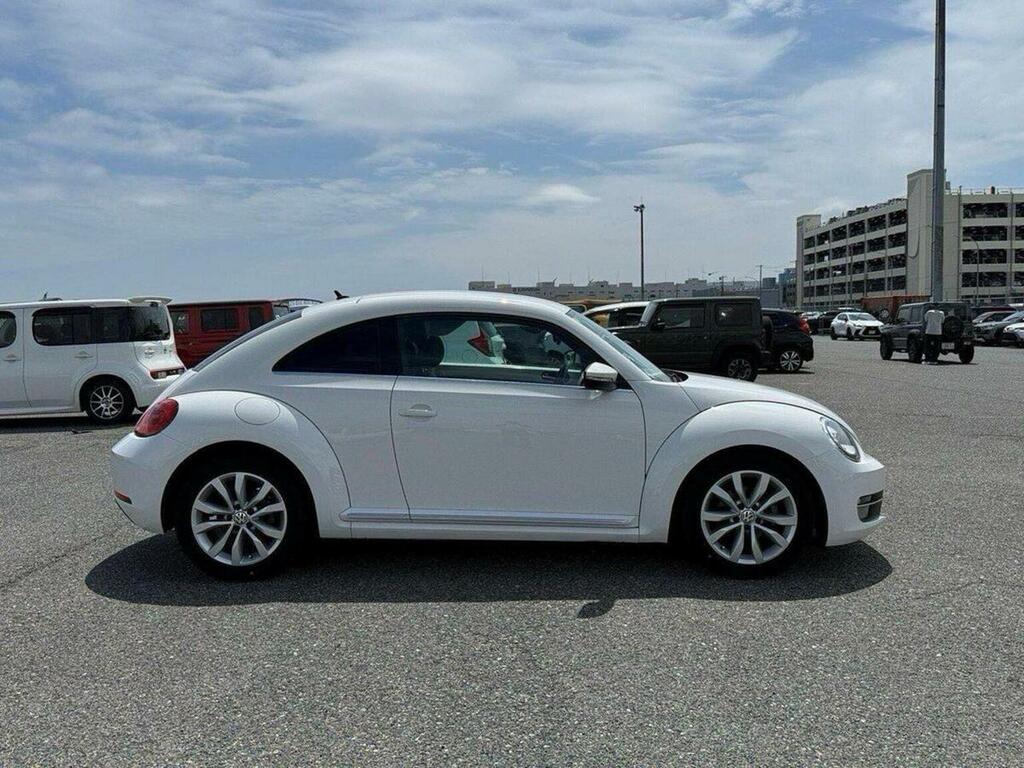 Volkswagen Beetle Hatchback Grey #7