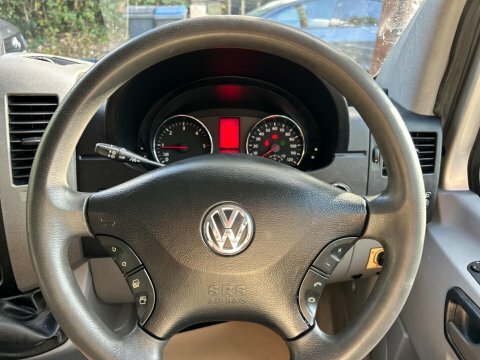 Volkswagen Crafter 2L Null White #21