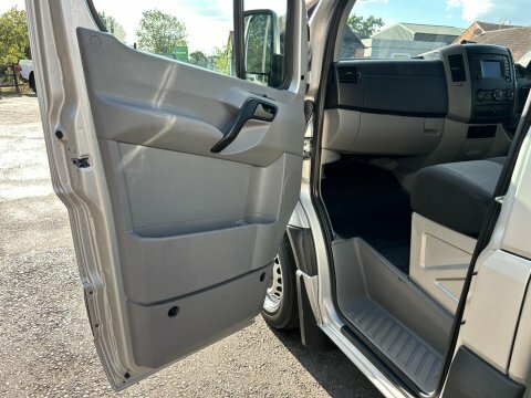 Volkswagen Crafter 2L Null White #14