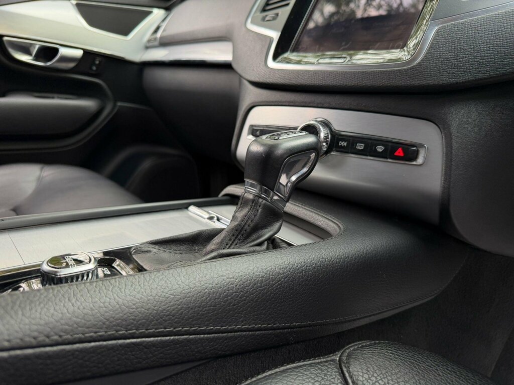 Volvo XC90 2.0 T6 R-design Geartronic Black #28