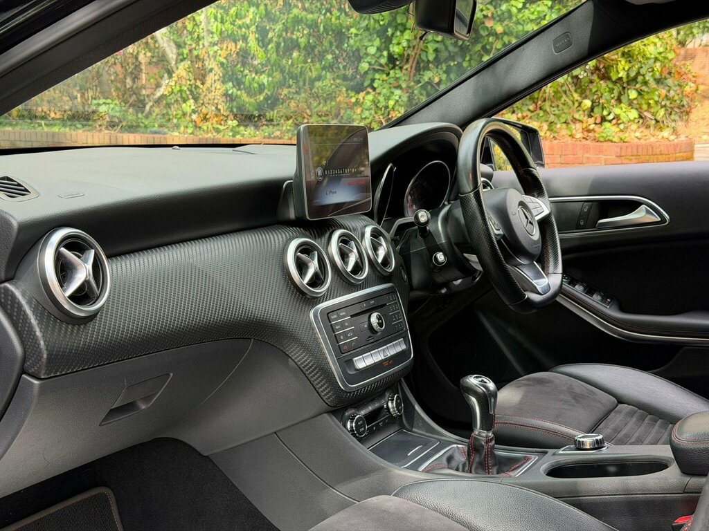 Mercedes-Benz A Class A 180 Amg Line White #14