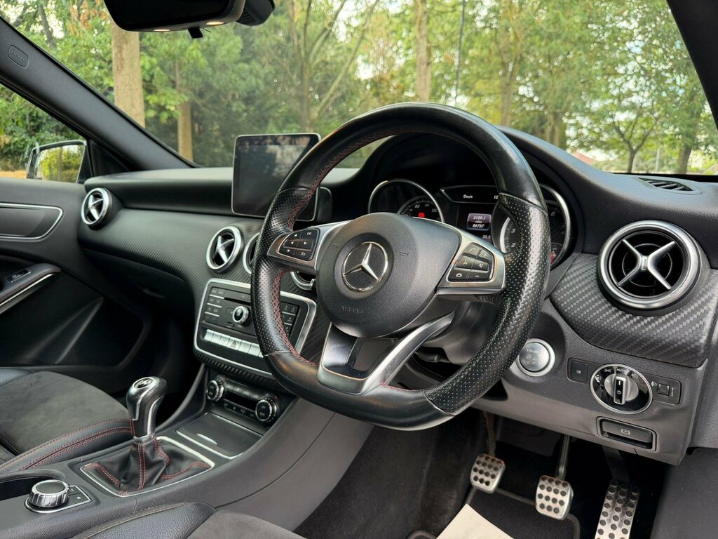 Mercedes-Benz A Class A 180 Amg Line White #11