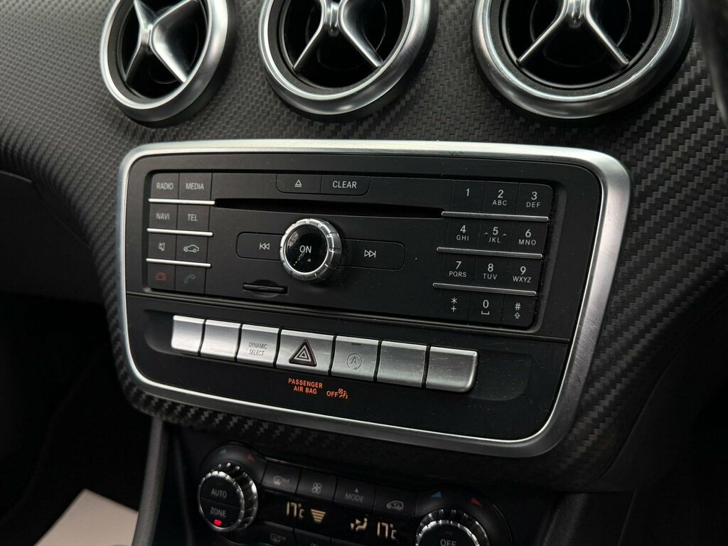 Mercedes-Benz A Class A 180 Amg Line White #21
