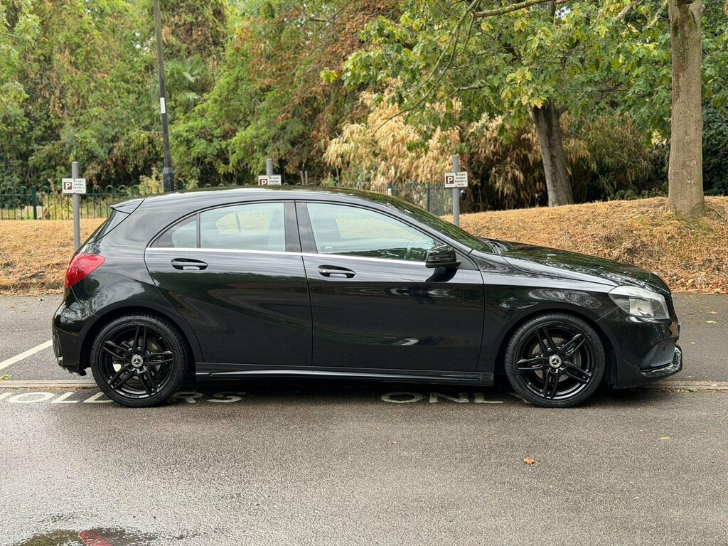 Mercedes-Benz A Class 1.6 A160 Amg Line Euro 6 Ss Black #3